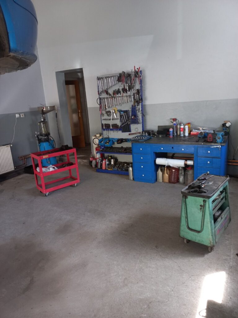 servis-miljanic-03-768x1024