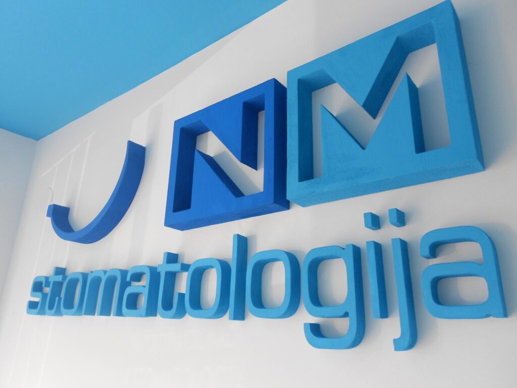 Stomatološka ordinacija NM Niš pruža profesionalnu stomatološku negu, savremene tretmane i individualan pristup za zdrav i lep osmeh.